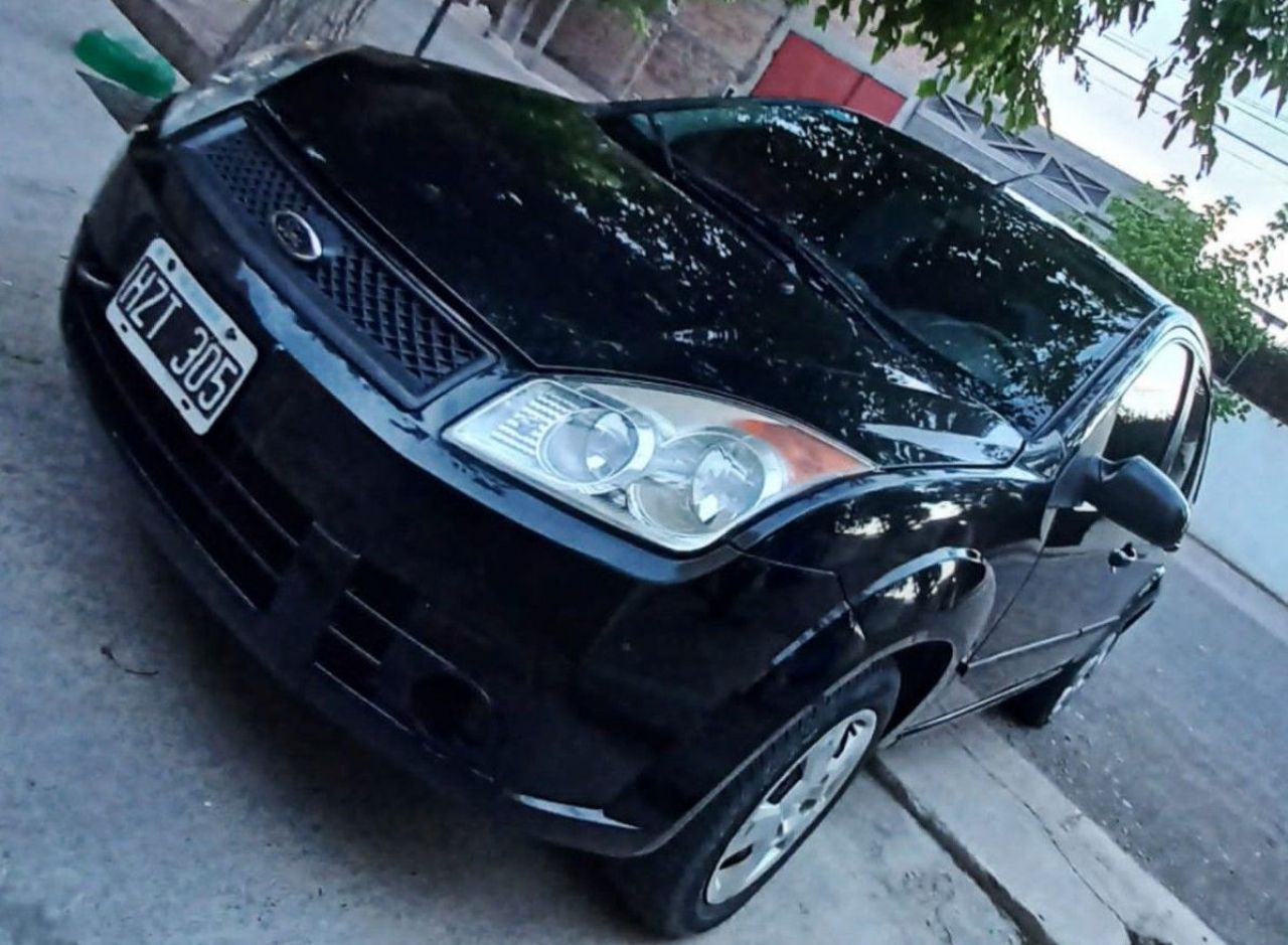 Ford Fiesta Usado en Mendoza, deRuedas