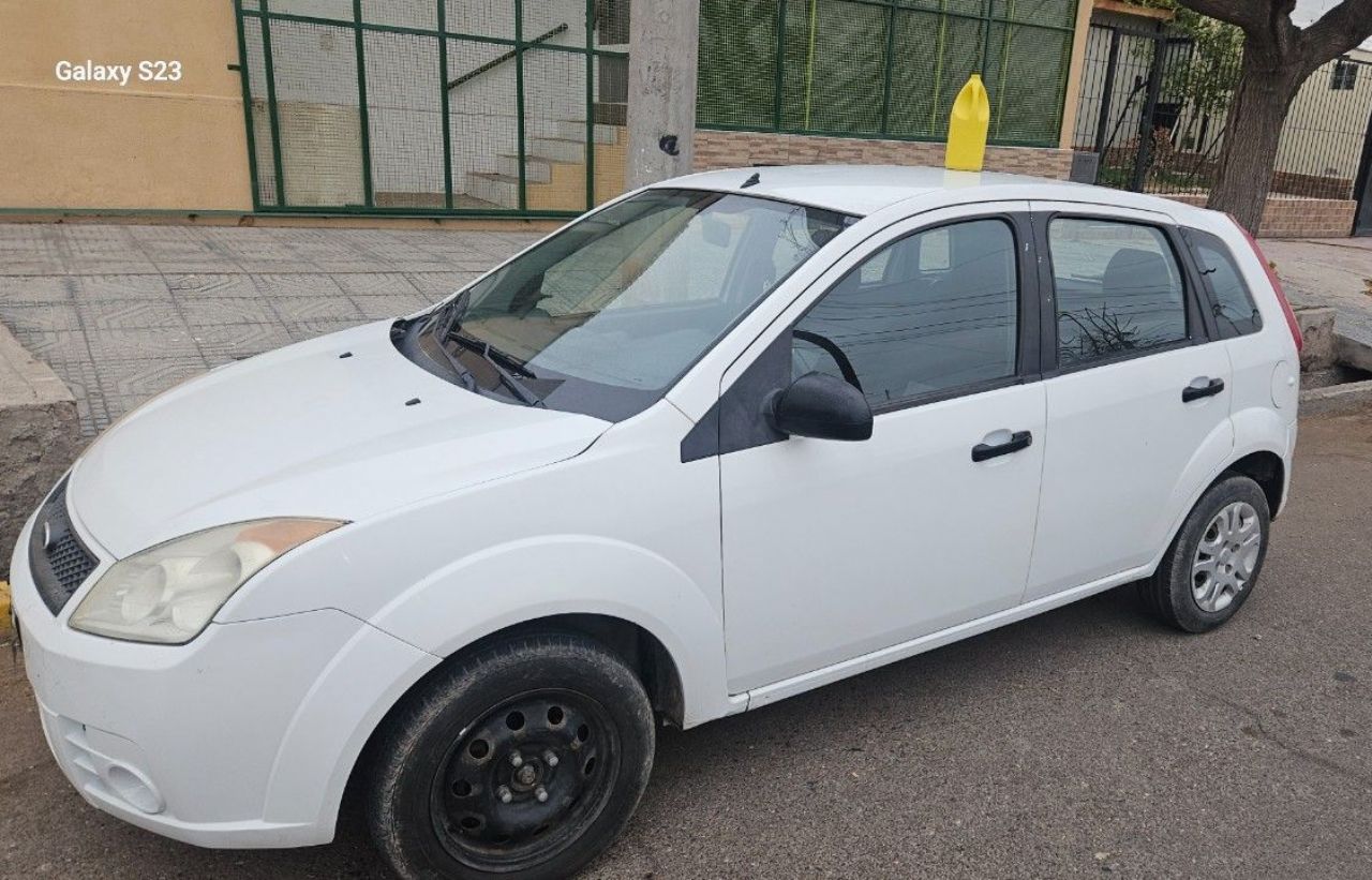 Ford Fiesta Usado en Mendoza, deRuedas