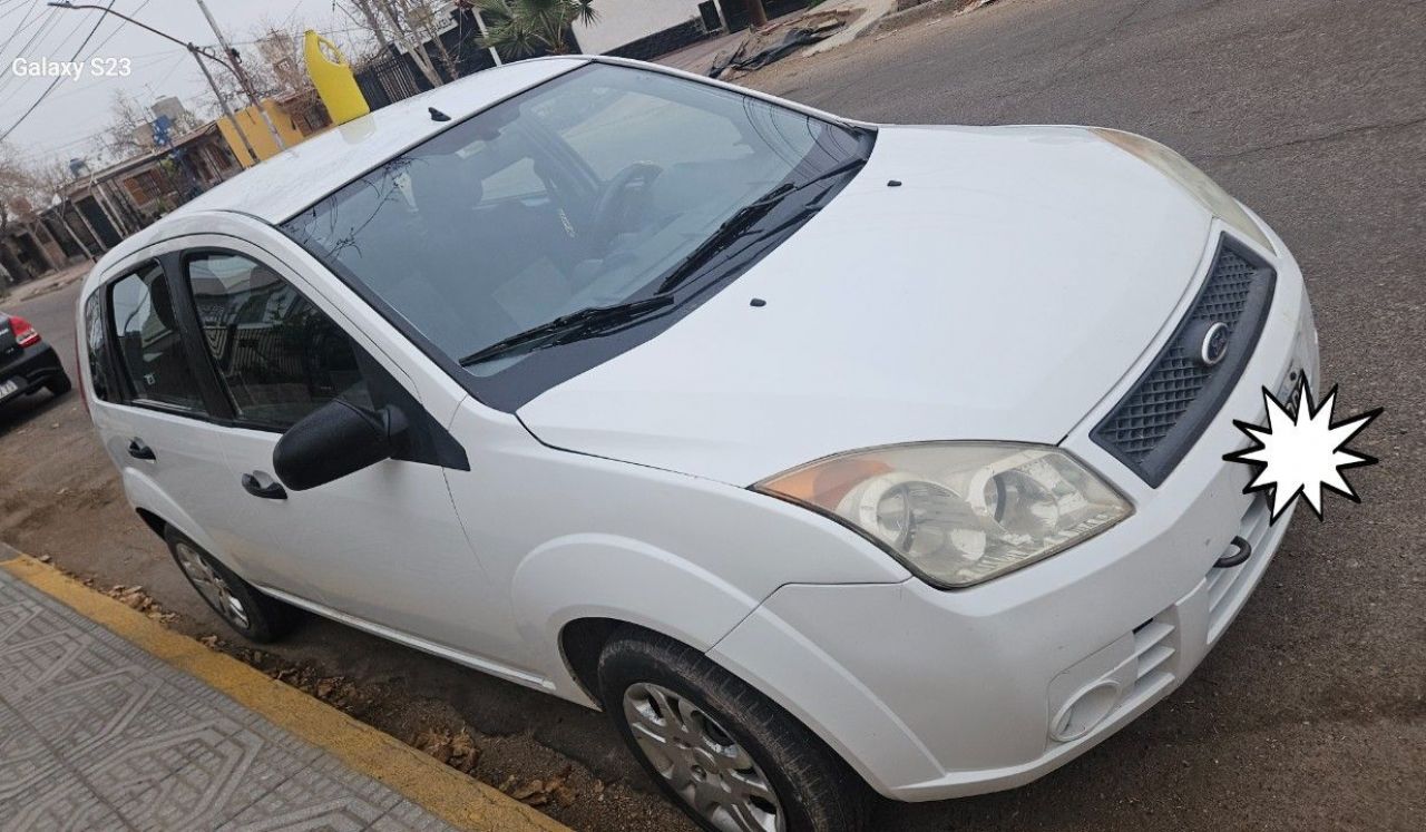 Ford Fiesta Usado en Mendoza, deRuedas