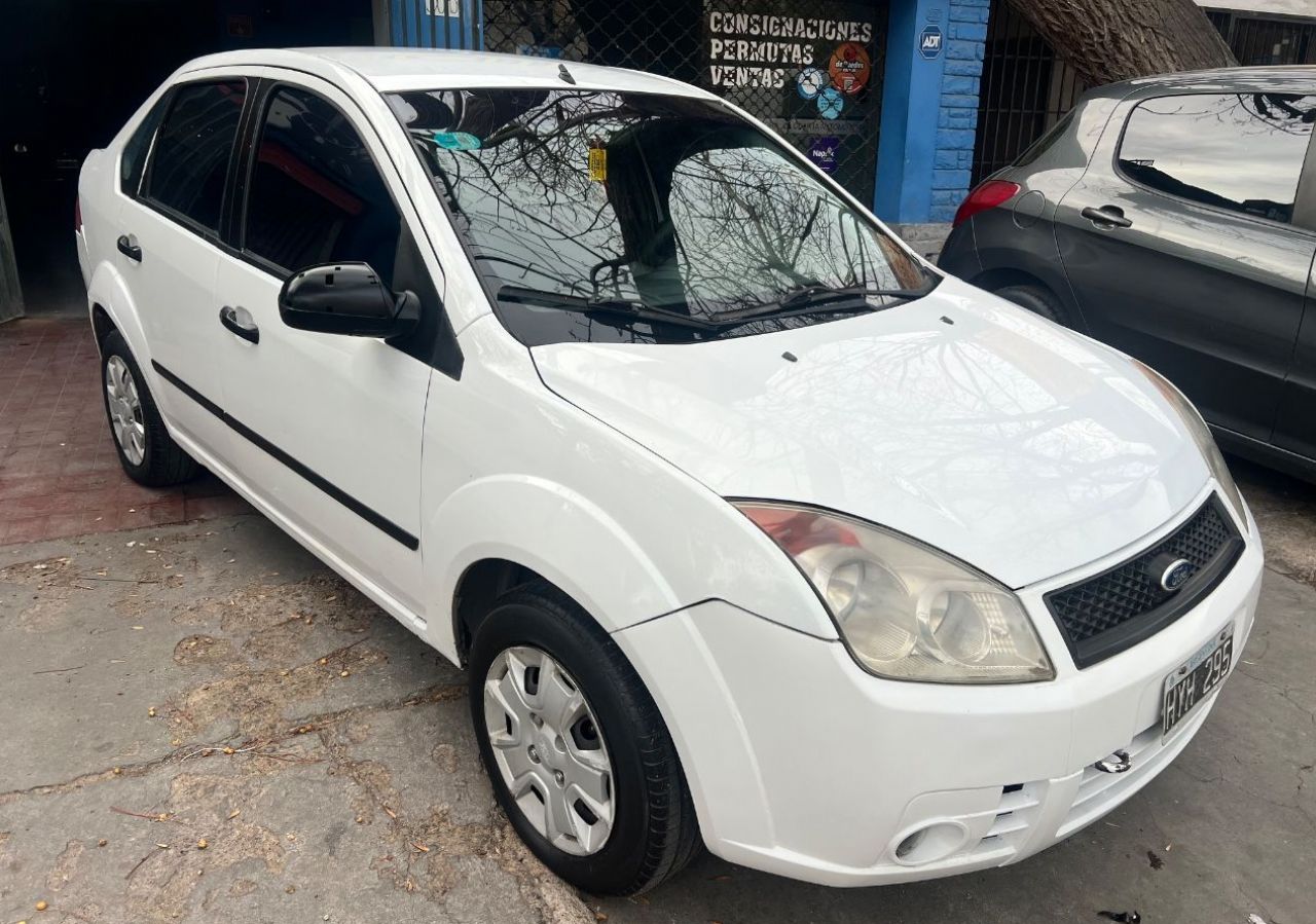 Ford Fiesta Usado en Mendoza, deRuedas