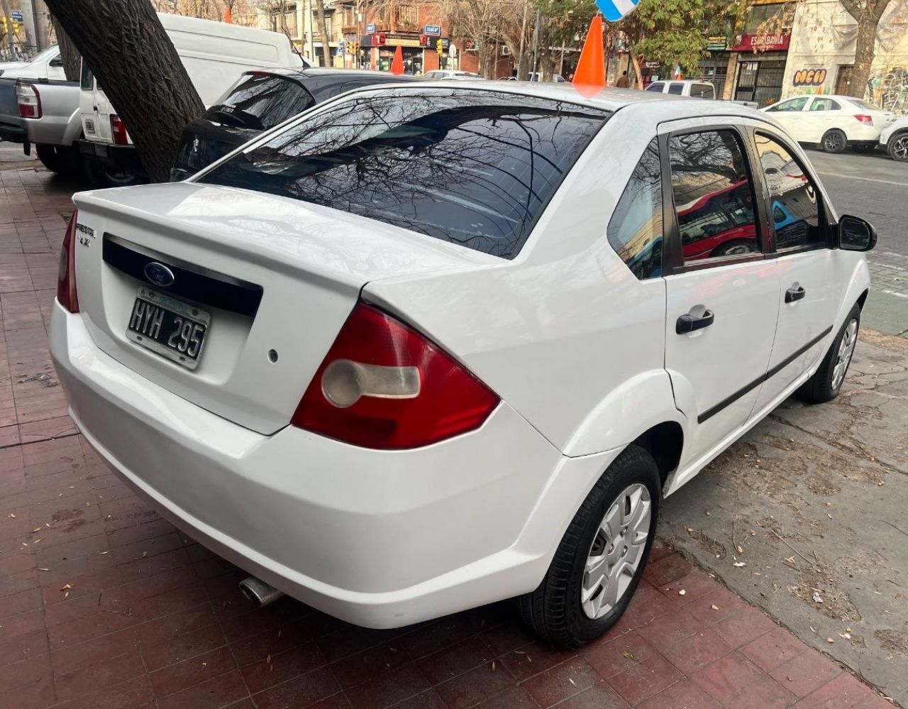 Ford Fiesta Usado en Mendoza, deRuedas