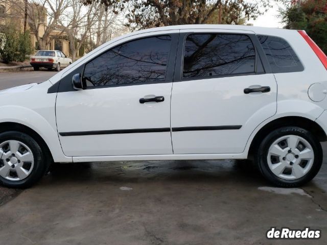 Ford Fiesta Usado en Mendoza, deRuedas