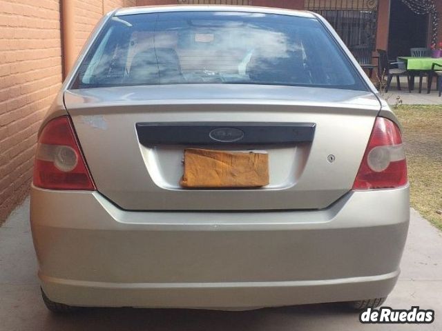 Ford Fiesta Usado en Mendoza, deRuedas