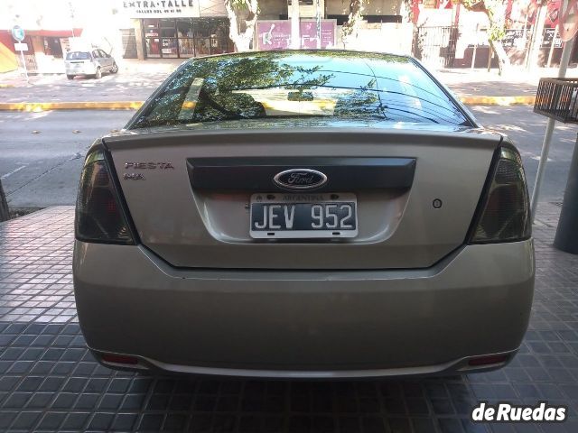 Ford Fiesta Usado en Mendoza, deRuedas