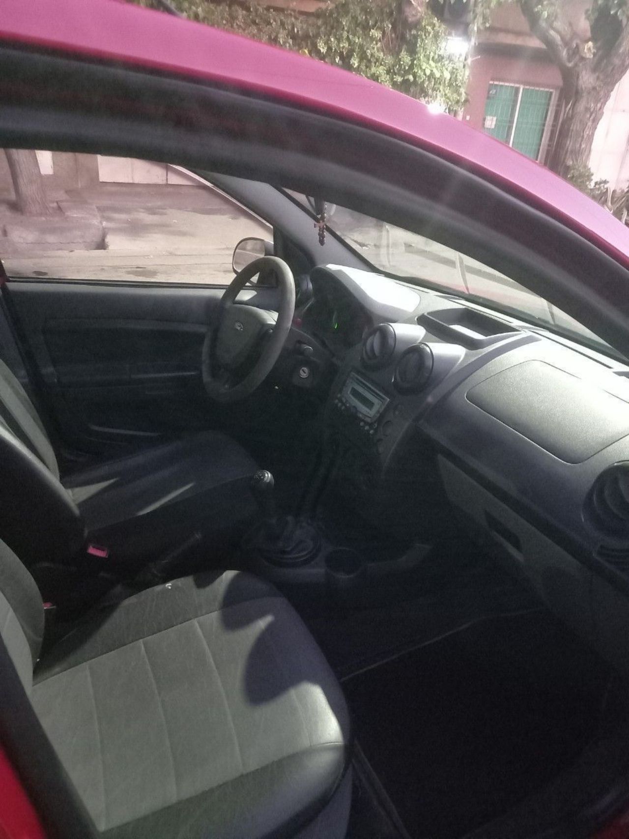 Ford Fiesta Usado en Mendoza, deRuedas