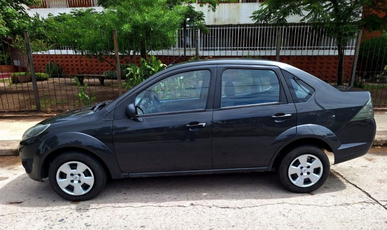 Ford Fiesta Usado en Córdoba, deRuedas