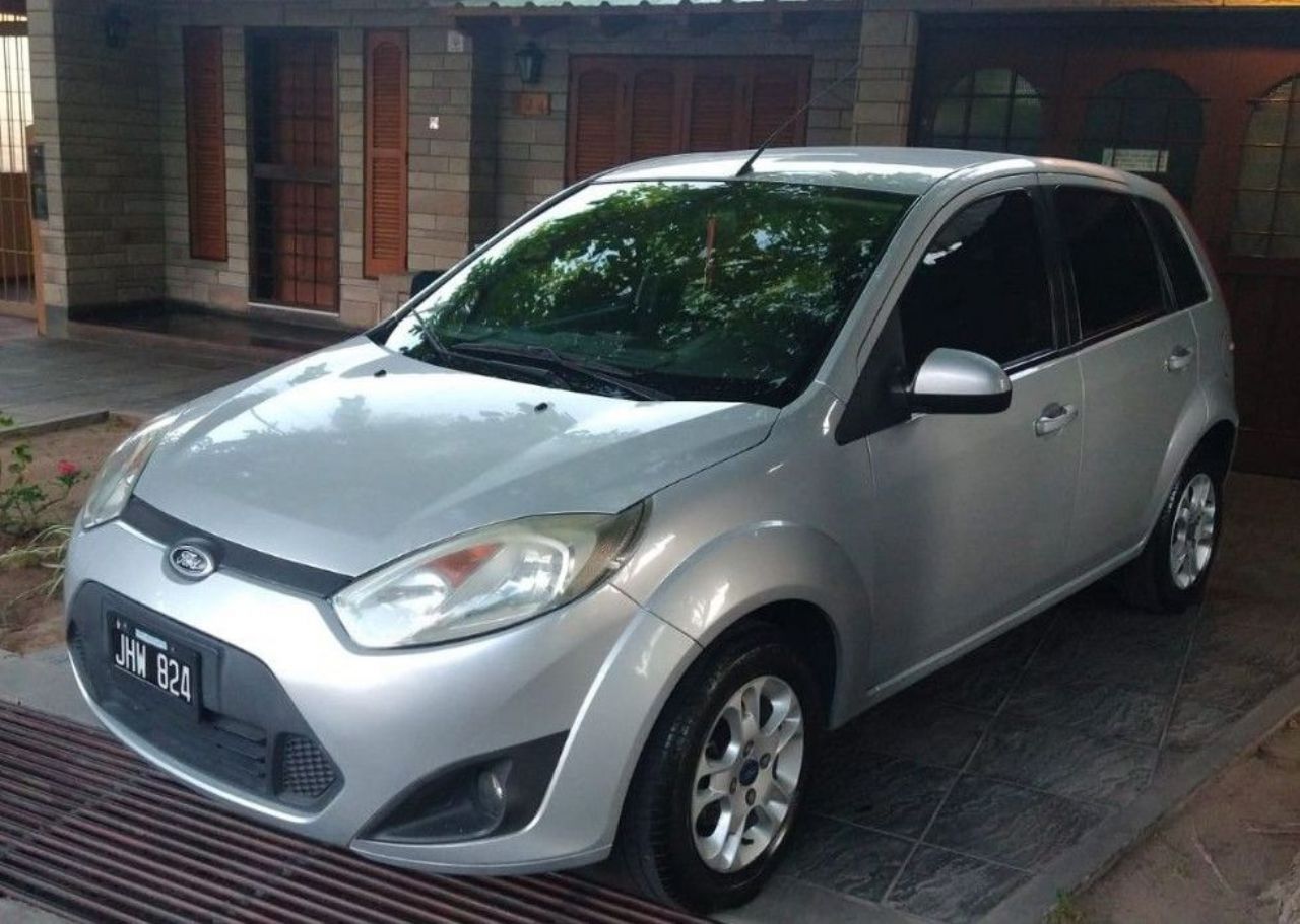 Ford Fiesta Usado en Mendoza, deRuedas