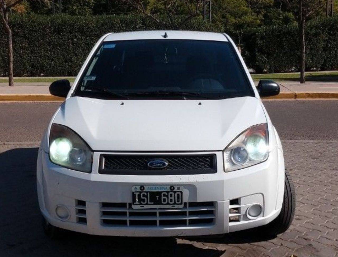 Ford Fiesta Usado en Mendoza, deRuedas