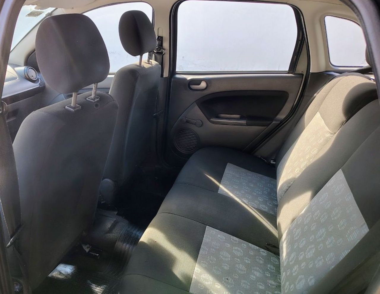 Ford Fiesta Usado Financiado en Mendoza, deRuedas
