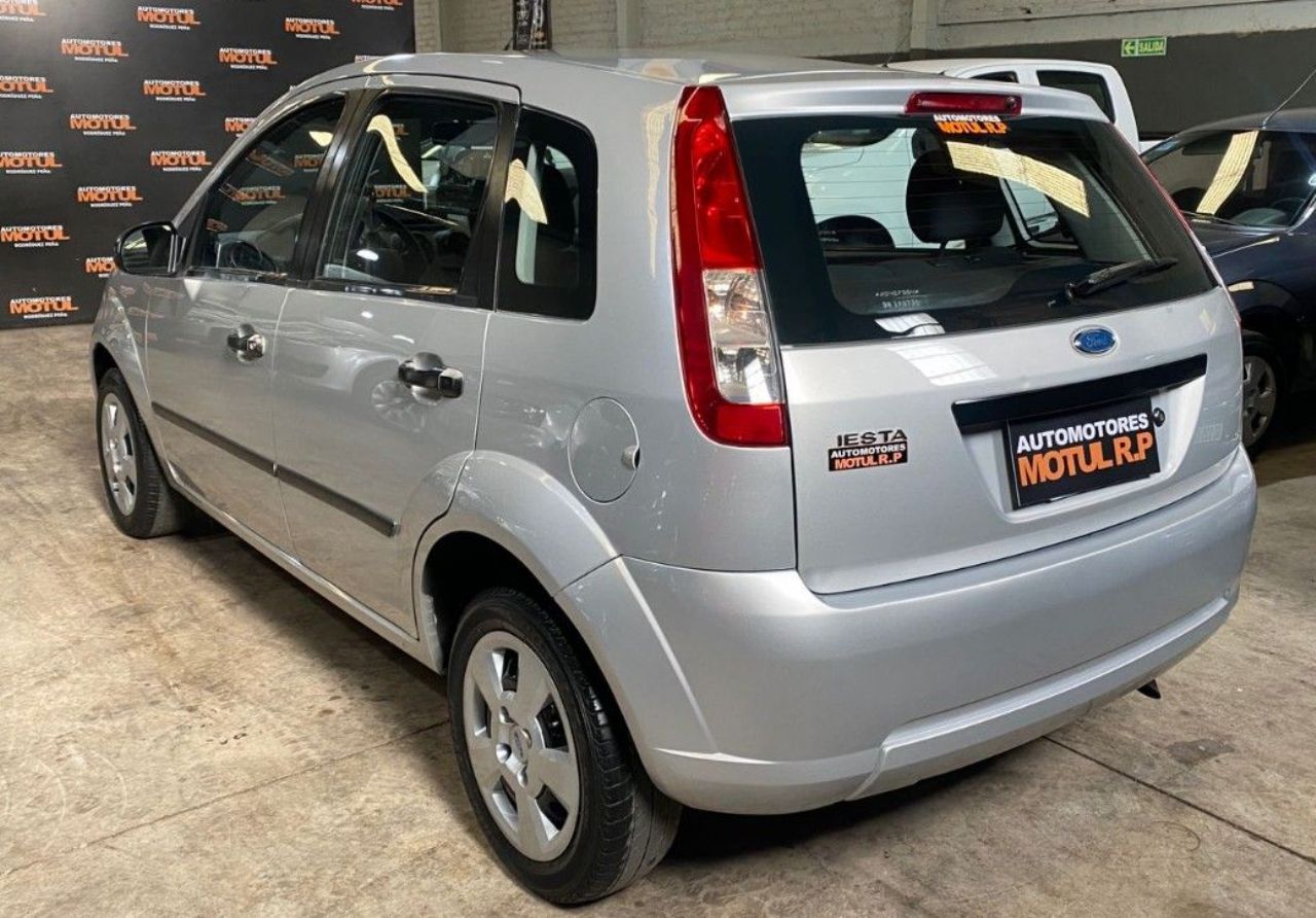 Ford Fiesta Usado en Mendoza, deRuedas