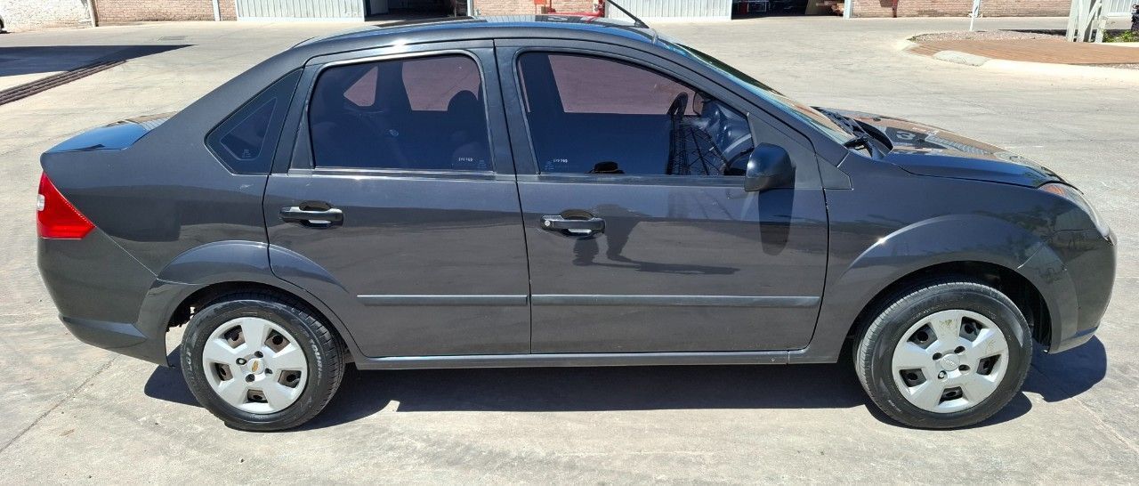 Ford Fiesta Usado en Mendoza, deRuedas