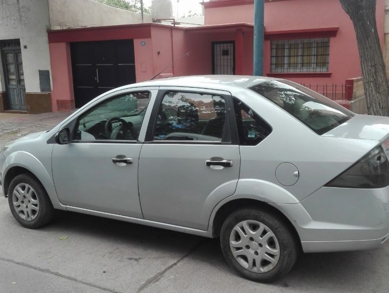 Ford Fiesta Usado en Mendoza, deRuedas