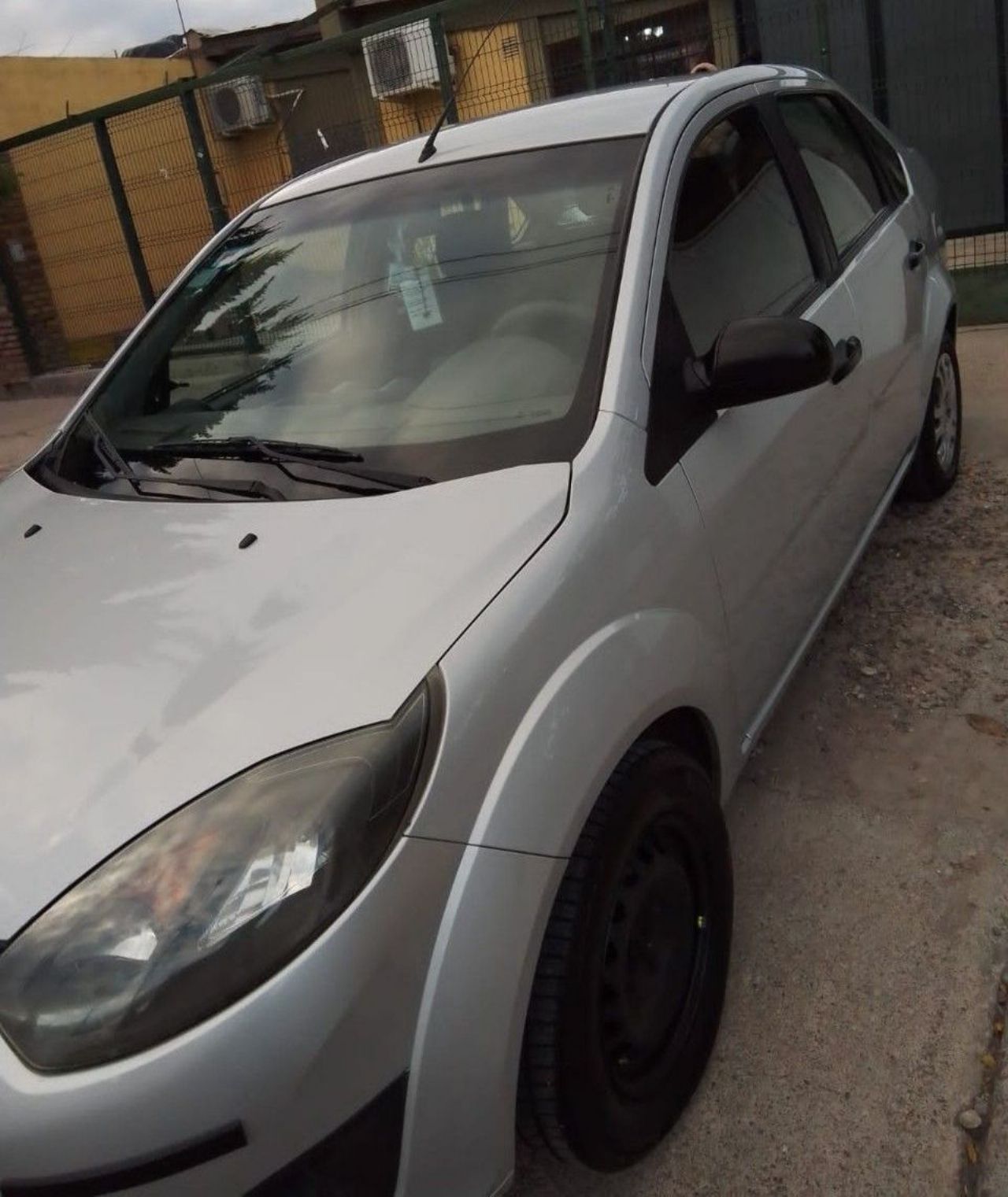 Ford Fiesta Usado en Mendoza, deRuedas