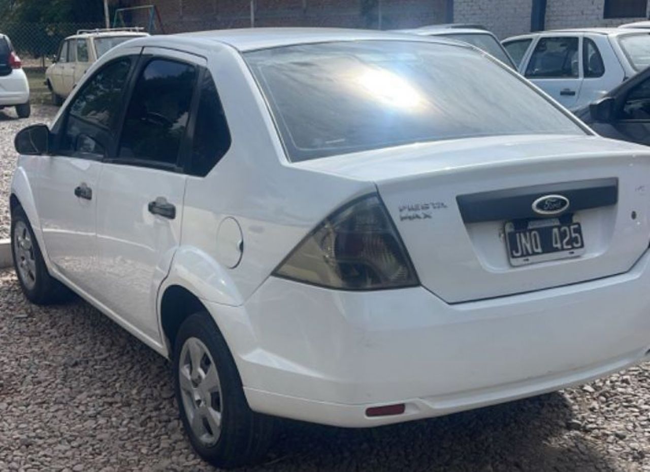 Ford Fiesta Usado en Mendoza, deRuedas