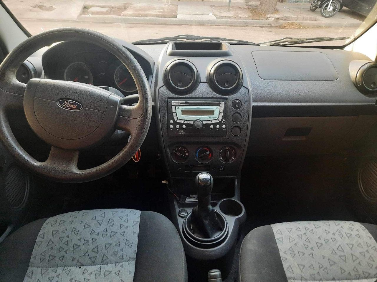 Ford Fiesta Usado en Mendoza, deRuedas