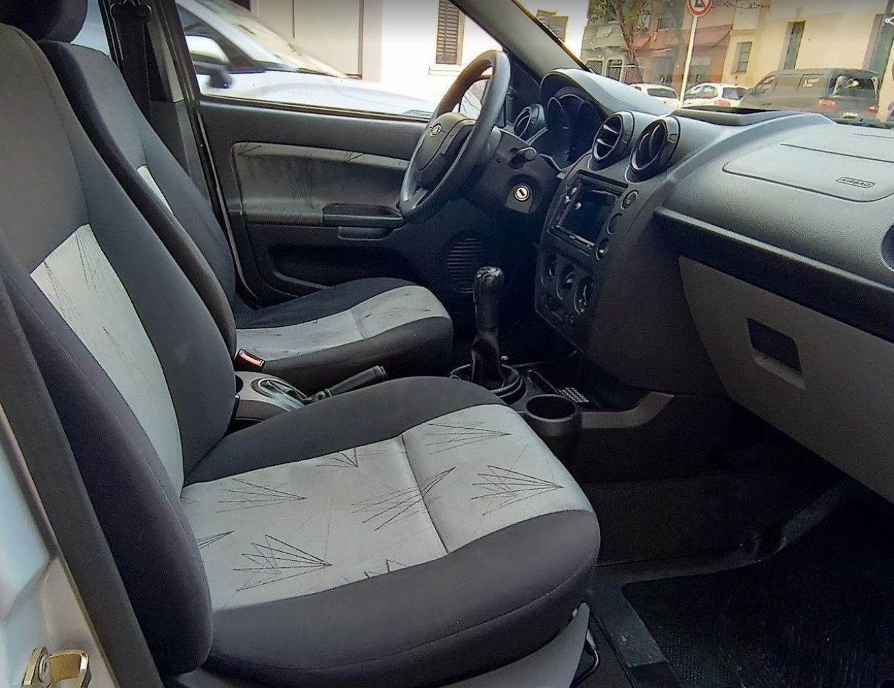 Ford Fiesta Usado en Buenos Aires, deRuedas