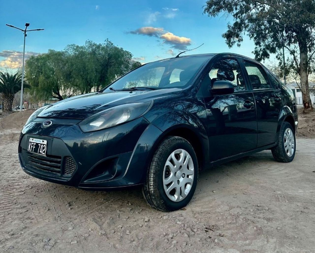 Ford Fiesta Usado en Mendoza, deRuedas