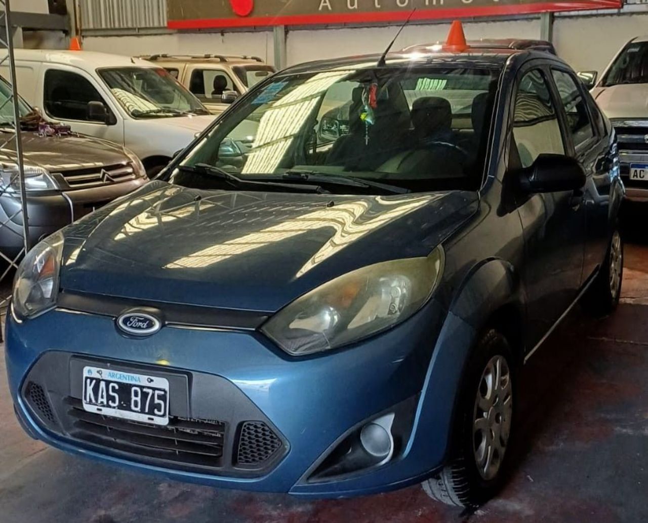 Ford Fiesta Usado Financiado en Mendoza, deRuedas
