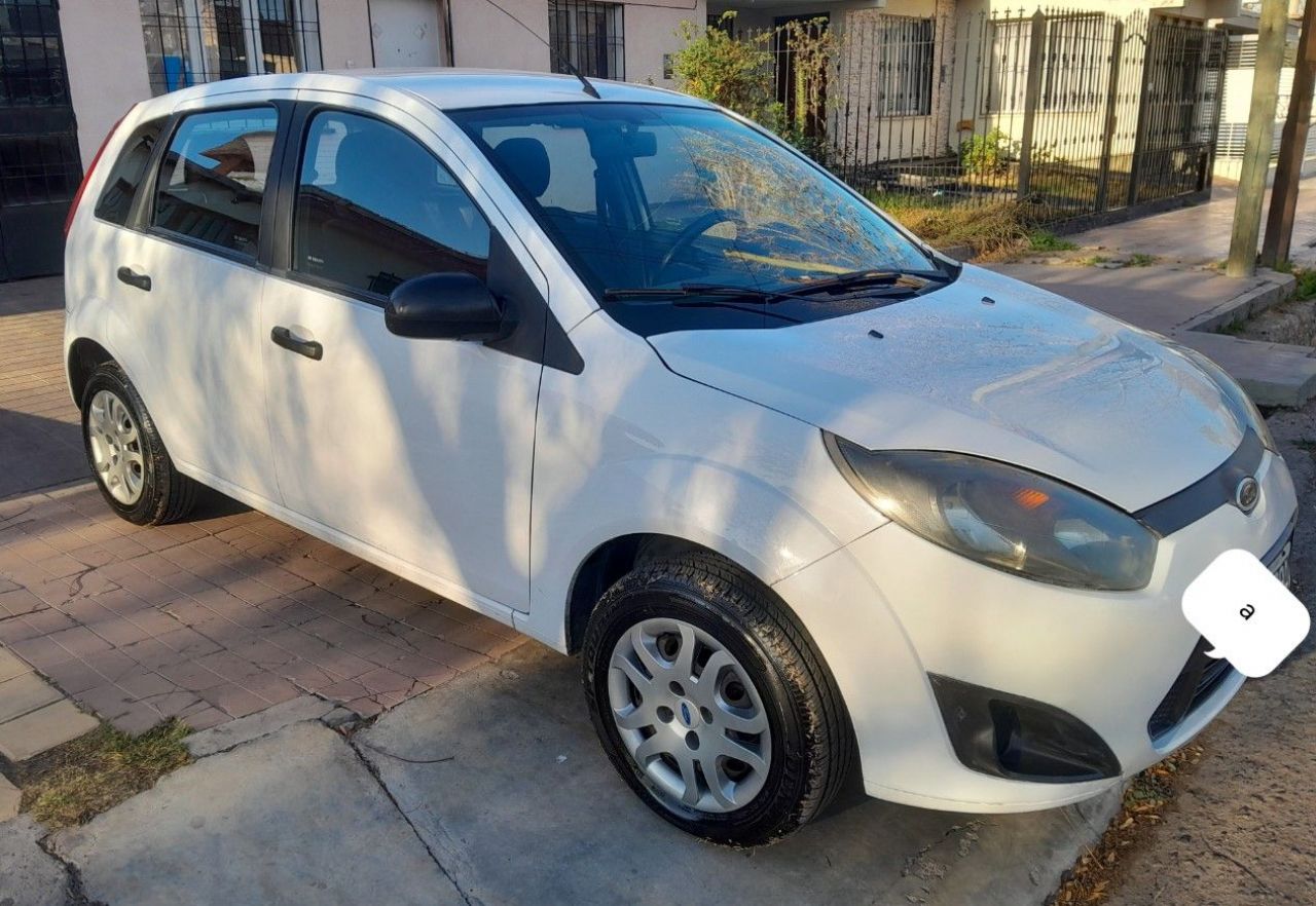 Ford Fiesta Usado en Mendoza, deRuedas