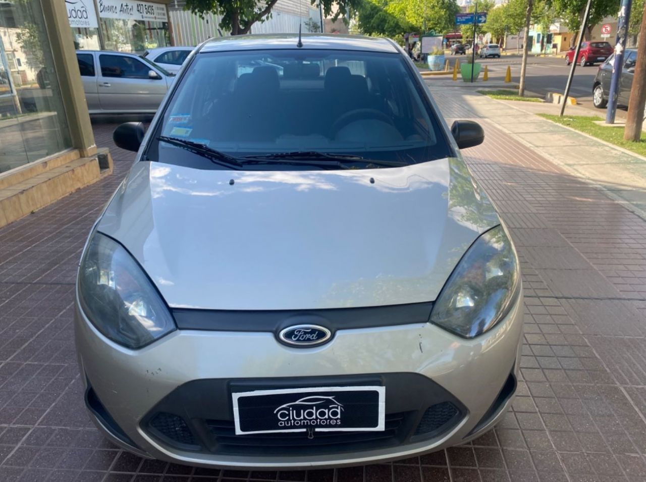 Ford Fiesta Usado Financiado en Mendoza, deRuedas