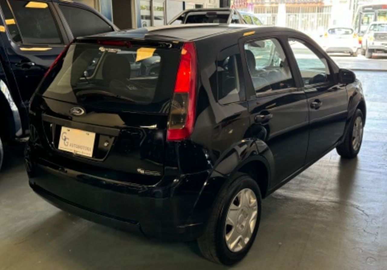 Ford Fiesta Usado Financiado en Mendoza, deRuedas