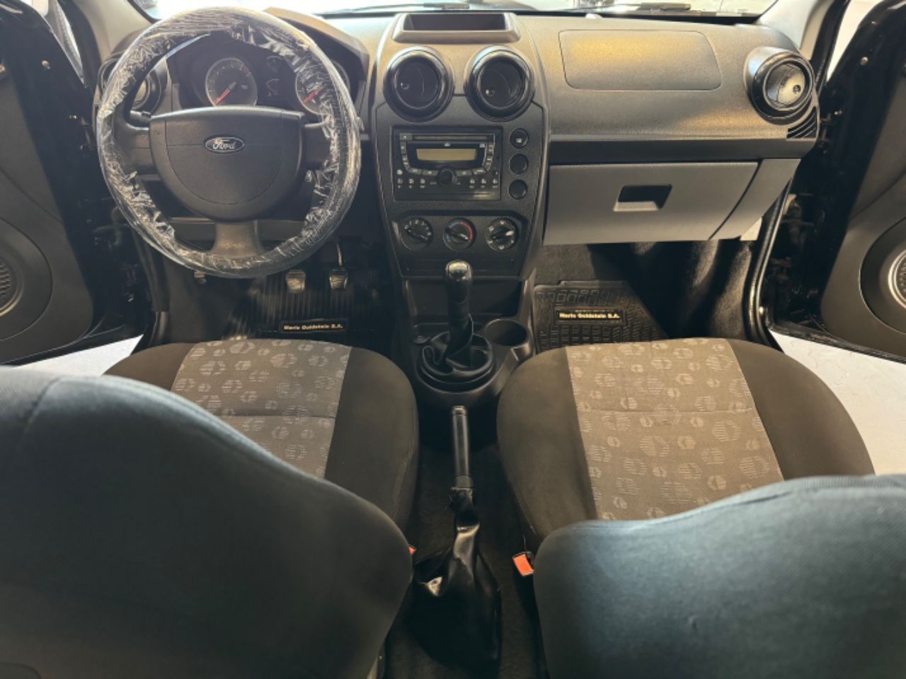 Ford Fiesta Usado Financiado en Mendoza, deRuedas