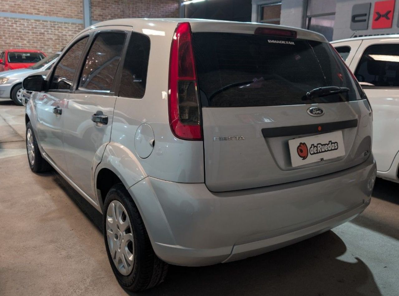 Ford Fiesta Usado Financiado en Mendoza, deRuedas