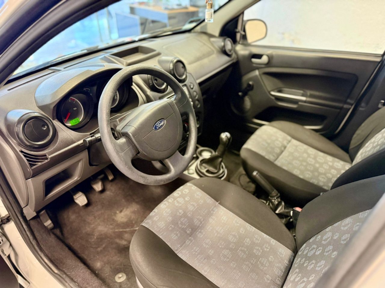 Ford Fiesta Usado Financiado en Mendoza, deRuedas