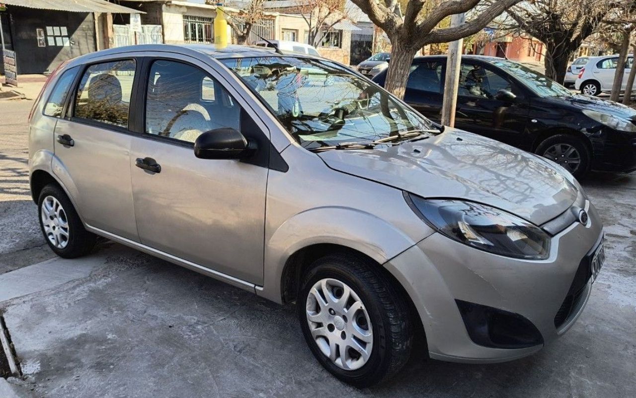 Ford Fiesta Usado en Mendoza, deRuedas
