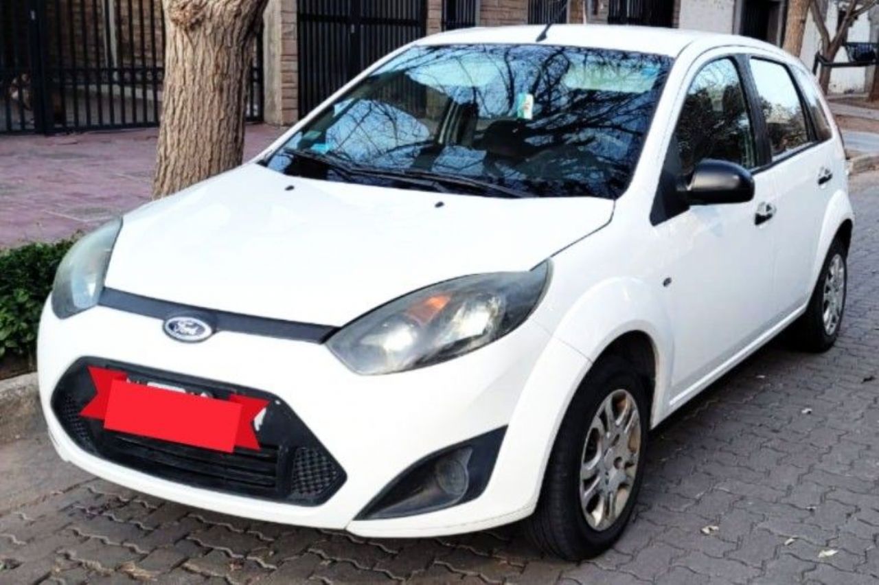 Ford Fiesta Usado en Mendoza, deRuedas