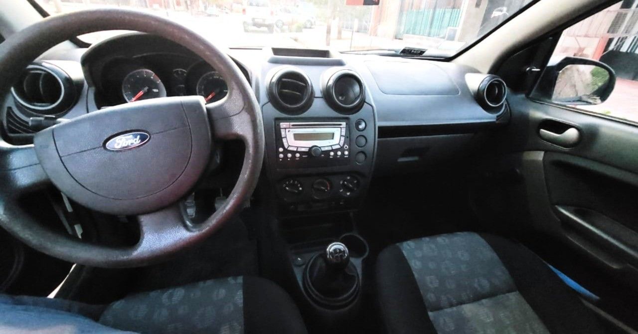 Ford Fiesta Usado en Mendoza, deRuedas