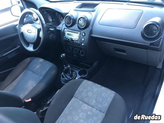 Ford Fiesta Usado en Mendoza, deRuedas