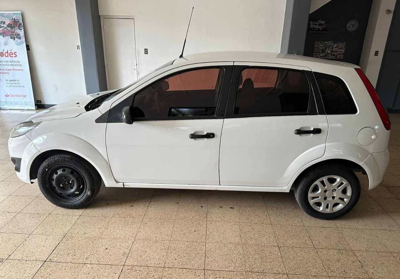 Ford Fiesta Usado en Mendoza, deRuedas