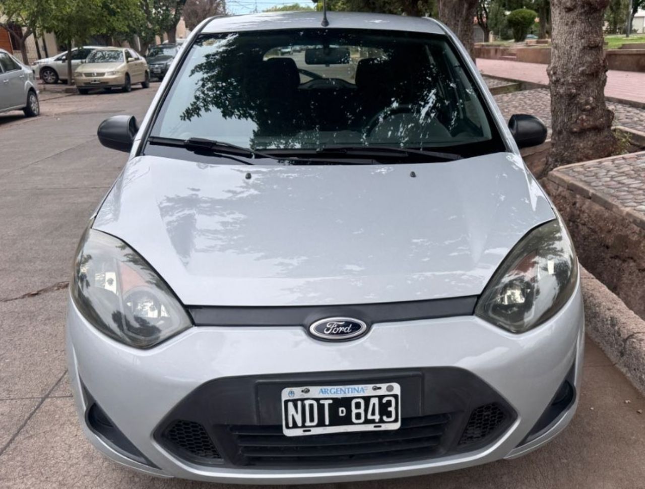 Ford Fiesta Usado Financiado en Mendoza, deRuedas