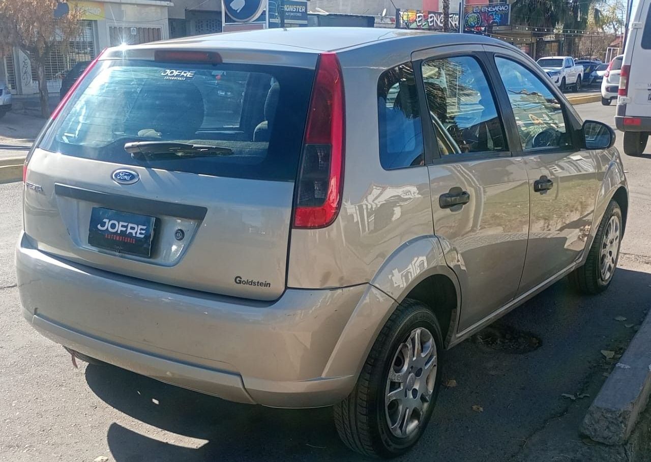 Ford Fiesta Usado Financiado en Mendoza, deRuedas
