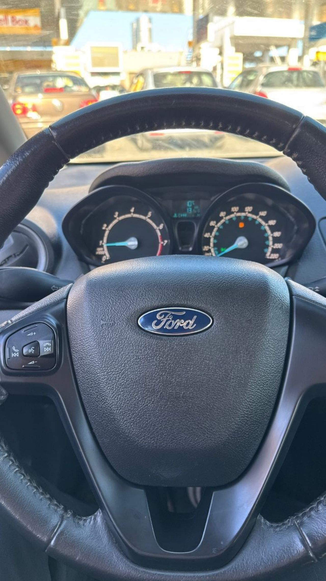Ford Fiesta Usado Financiado en Mendoza, deRuedas