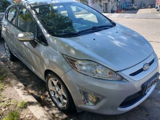 Ford Fiesta KD Usado en Córdoba
