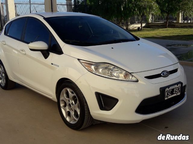 Ford Fiesta KD Usado en Mendoza, deRuedas