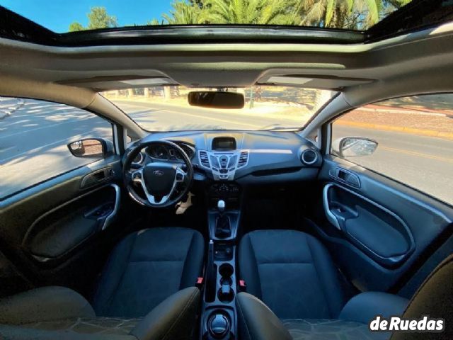 Ford Fiesta KD Usado en Mendoza, deRuedas