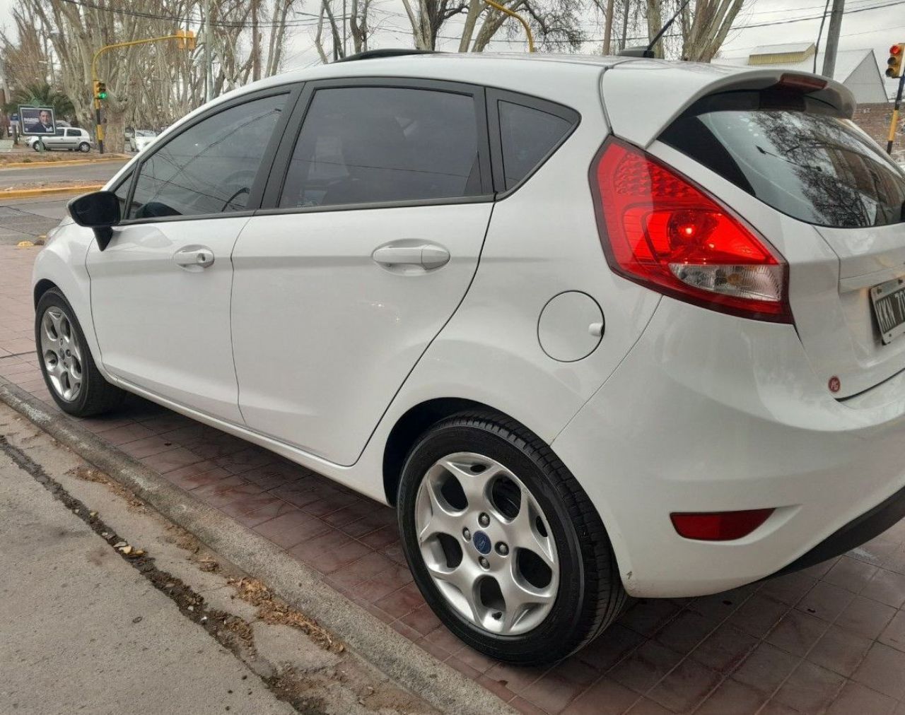 Ford Fiesta KD Usado en Mendoza, deRuedas