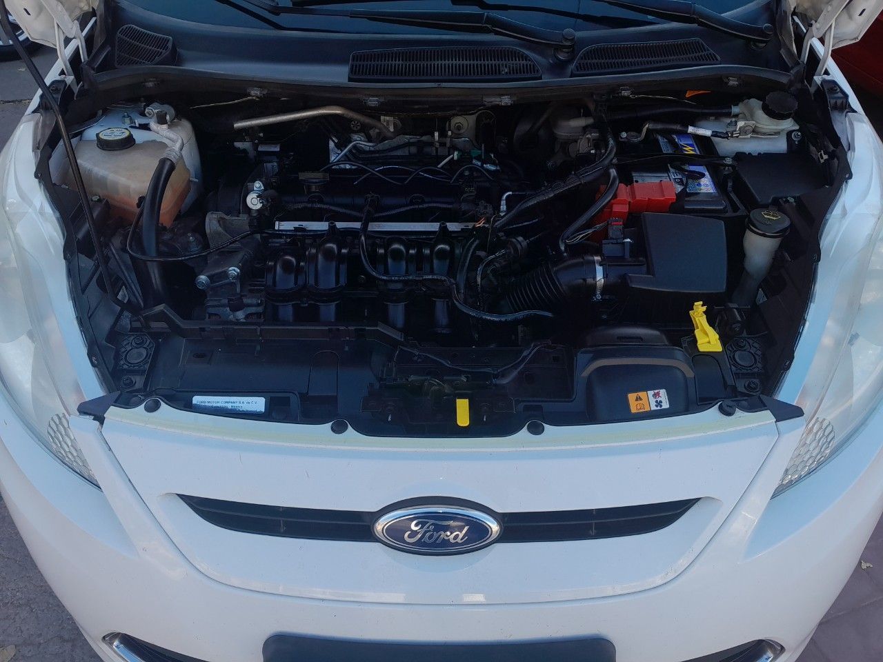 Ford Fiesta KD Usado en Mendoza, deRuedas