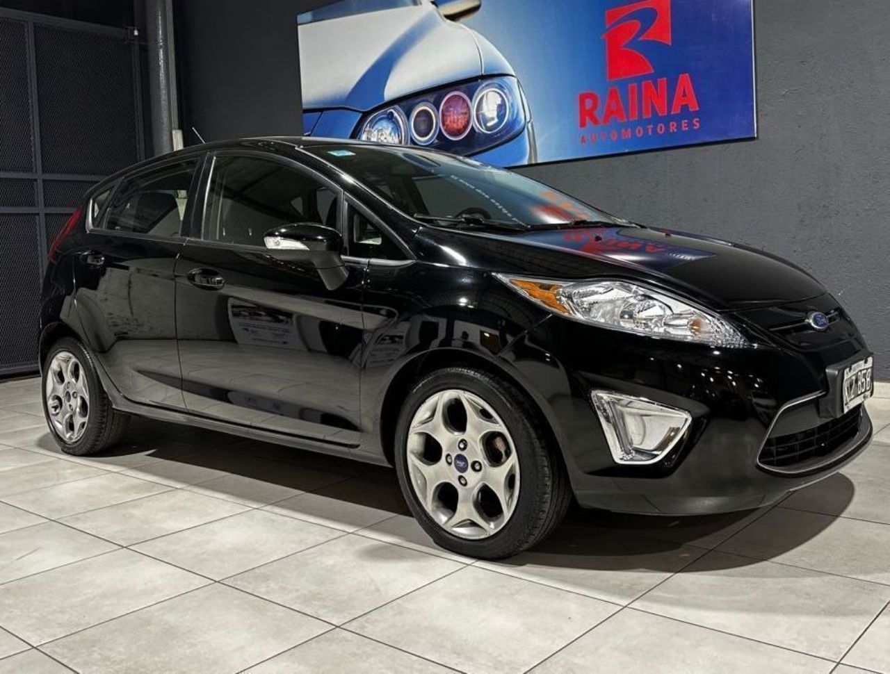 Ford Fiesta KD Usado en Mendoza, deRuedas
