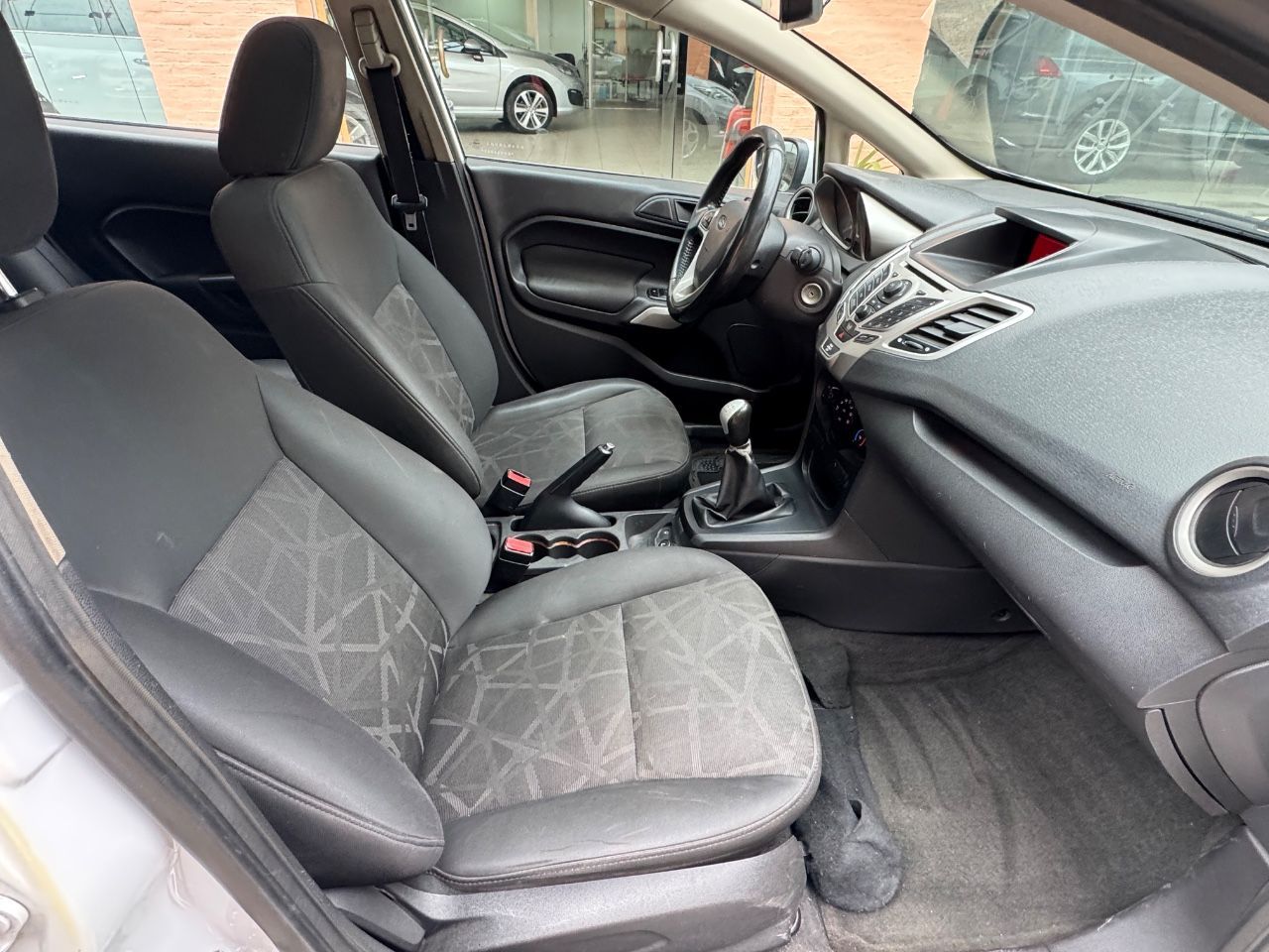 Ford Fiesta KD Usado Financiado en Mendoza, deRuedas