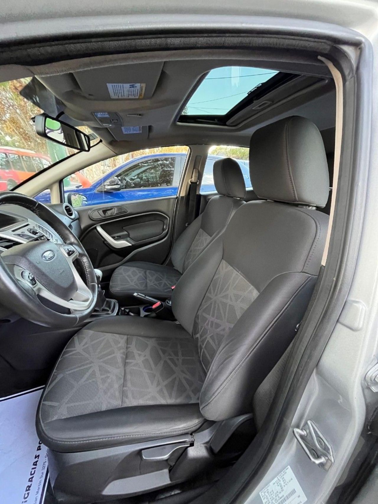 Ford Fiesta KD Usado en Mendoza, deRuedas