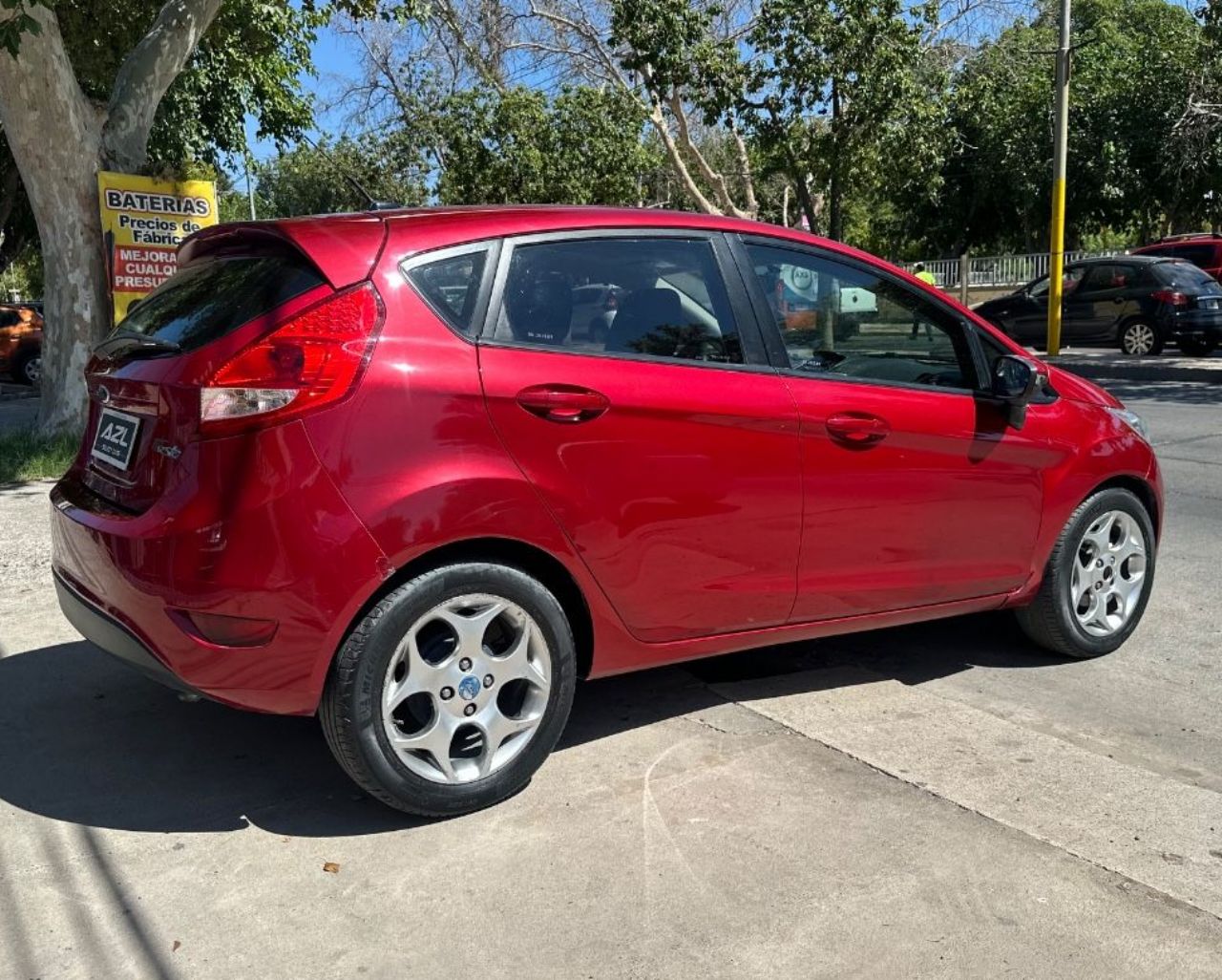 Ford Fiesta KD Usado en San Juan, deRuedas