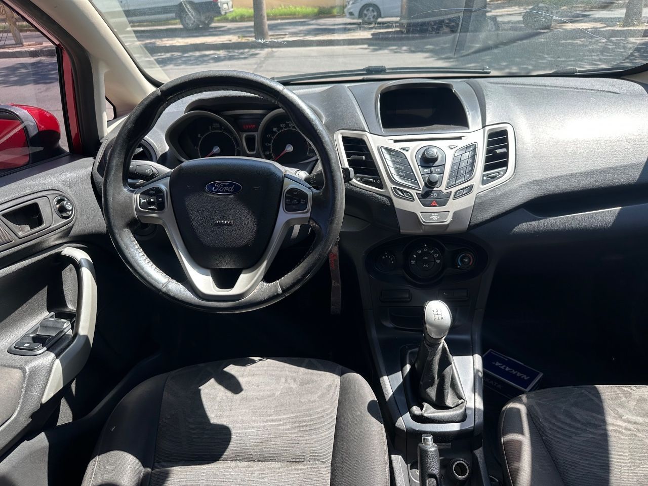 Ford Fiesta KD Usado en San Juan, deRuedas