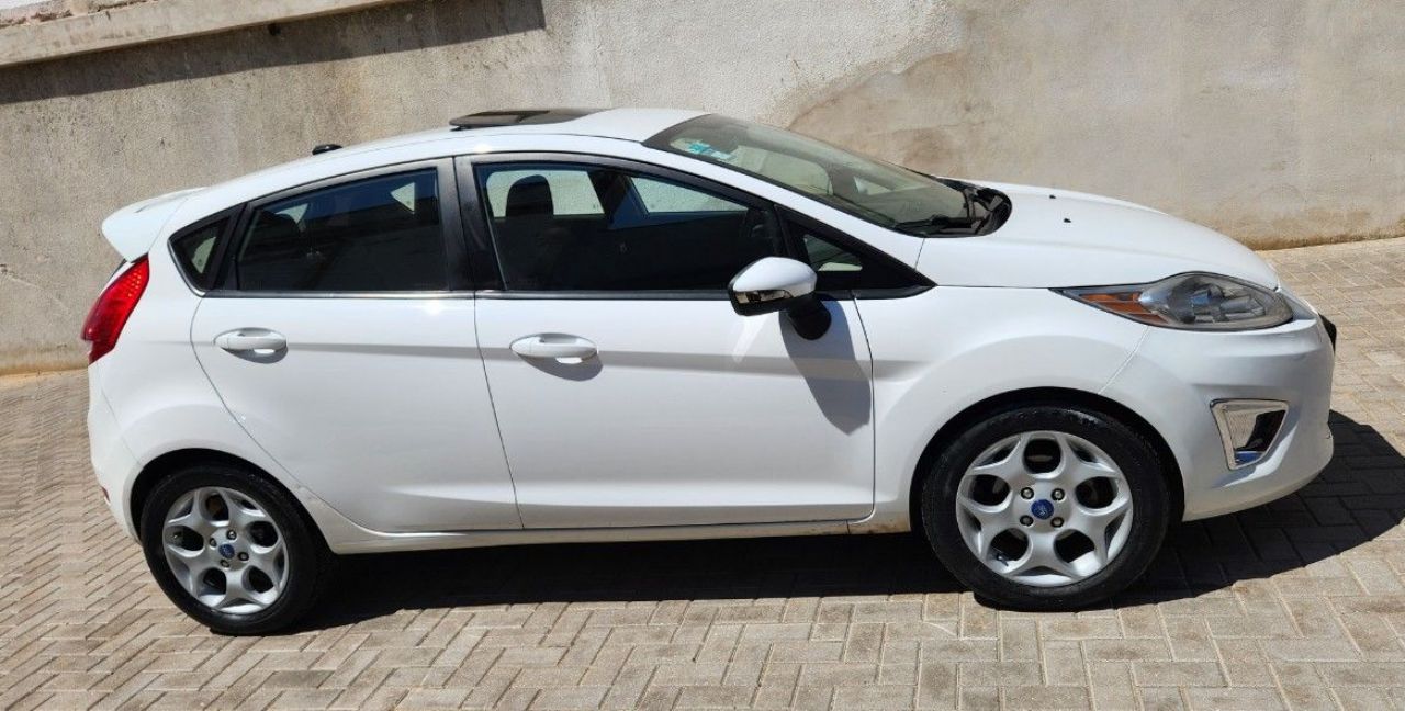 Ford Fiesta KD Usado Financiado en Córdoba, deRuedas