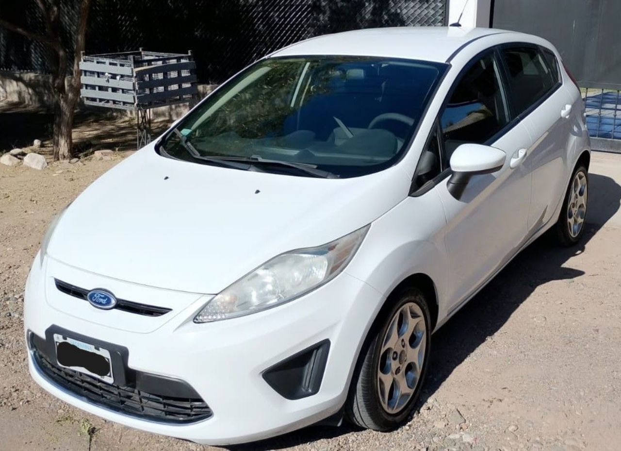 Ford Fiesta KD Usado en Mendoza, deRuedas