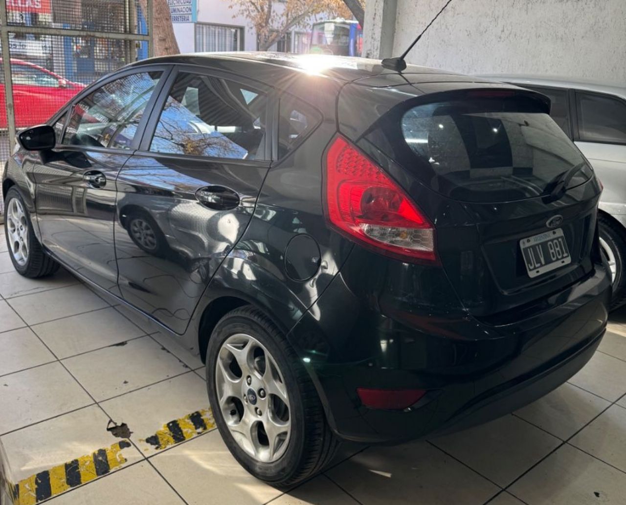 Ford Fiesta KD Usado en Mendoza, deRuedas