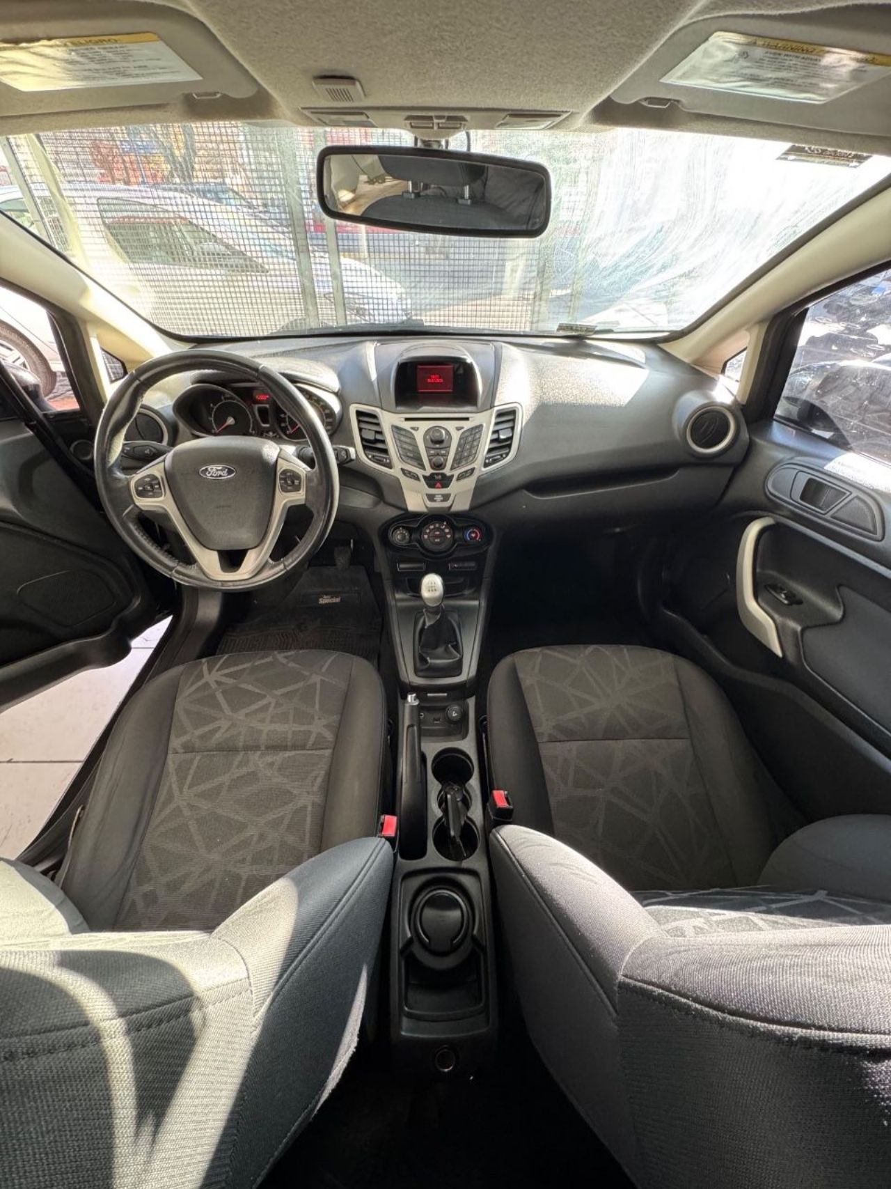 Ford Fiesta KD Usado en Mendoza, deRuedas